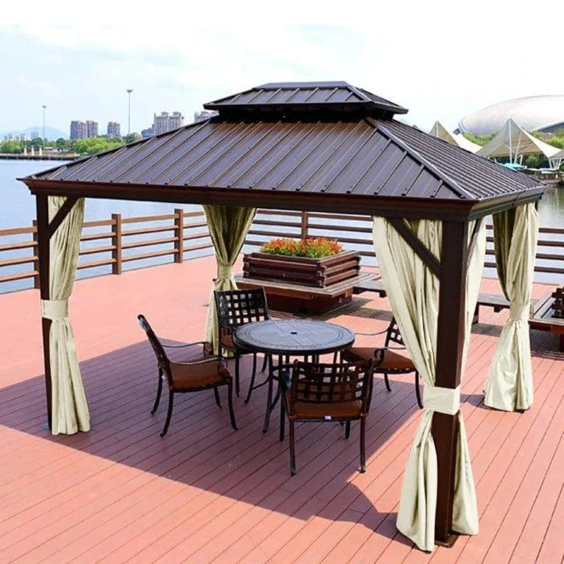 Tonnelle de jardin élégante et fonctionnelle avec toit en pente, idéale pour créer un espace extérieur confortable. Parfaite pour les terrasses, elle offre un abri contre le soleil tout en ajoutant une touche esthétique. Les rideaux inclus permettent une personnalisation de l'espace, assurant une ambiance chaleureuse et intime pour vos rassemblements en plein air.