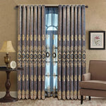 Rideaux élégants de style classique ornés de motifs dorés, parfaits pour sublimer et transformer un salon. Idéal pour ajouter une touche de sophistication et de charme à toute décoration intérieure. Disponibles en plusieurs dimensions pour s'adapter à vos fenêtres.
