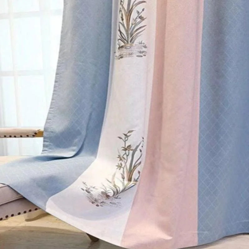Rideau design élégant avec motifs floraux, couleurs pastel attrayantes pour un intérieur moderne. Décoration de fenêtre idéale pour salon ou chambre, ajoutant une touche de sophistication et de douceur. Facile à installer, parfait pour créer une ambiance accueillante et apaisante.