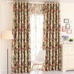 Rideaux élégants avec motif floral pour salon, ajoutant une touche de charme et de couleur à votre intérieur. Idéal pour créer une ambiance chaleureuse et accueillante. Installation facile avec tringle et œillets solides, parfaits pour toutes les saisons. Accessoire déco indispensable pour un espace moderne et raffiné.