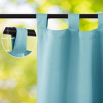 Rideau bleu avec passants pour tringle, pratique pour un aménagement facile des fenêtres. Idéal pour apporter une touche de couleur à votre intérieur tout en facilitant l'installation. Parfait pour une ambiance lumineuse et moderne.