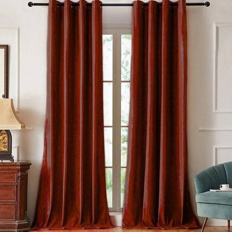 Rideaux épais de couleur brique pour décoration intérieure, idéaux pour salon ou chambre, se distinguant par leur élégance et capacité à filtrer la lumière, ajoutant une touche chaleureuse à votre espace de vie.