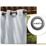 Rideau blanc occultant avec œillets métalliques de 5 cm de diamètre, idéal pour embellir vos fenêtres tout en bloquant la lumière. Ce rideau moderne et élégant convient parfaitement aux salons, chambres à coucher ou bureaux pour une ambiance chaleureuse et intime. Installation facile grâce à ses œillets compatibles avec toutes les tringles. Ajoutez une touche de sophistication à votre intérieur avec ce rideau pratique et esthétique.