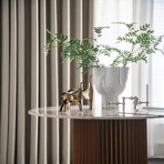 rideau gris taupe opacité élevée moderne plis flamands passe tringle øeillets voilage blanc chambre