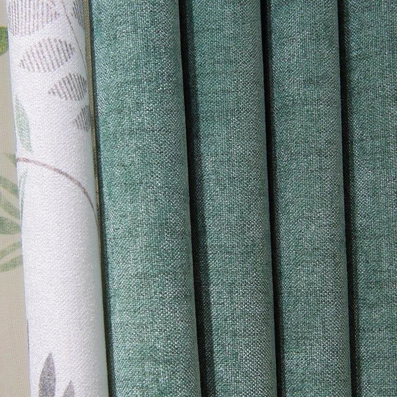 Panneaux de rideaux modernes en vert avec motifs élégants à feuilles. Idéal pour ajouter une touche de fraîcheur et de sophistication à votre intérieur, parfait pour les salons ou chambres. Facile à intégrer dans une décoration contemporaine ou classique.