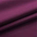 Tissu violet profond pour couture et décoration, idéal pour créer des vêtements élégants ou des éléments de design intérieur. Parfait pour ajouter une touche de couleur et de sophistication à vos projets créatifs.