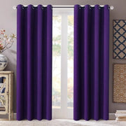 rideau violet foncé moderne tissu lisse opacité totale plis verticaux métalliques noirs deux rideaux