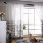 Rideaux élégants et contemporains, parfaits pour illuminer votre salon tout en ajoutant une touche moderne et raffinée. Ces voilages légers s'adaptent à toutes les fenêtres et complètent parfaitement votre décoration intérieure, créant une ambiance accueillante et apaisante.