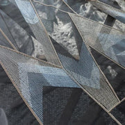 rideau géométrique transparent moderne blanc gris clair plis flamands passe tringle