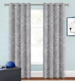 Rideaux gris avec motif de circuits imprimés, design moderne pour une décoration intérieure high-tech. Parfaits pour un salon ou un bureau, ces rideaux ajoutent une touche geek et élégante à n'importe quelle pièce. Idéal pour créer une ambiance futuriste et technologique à la maison.