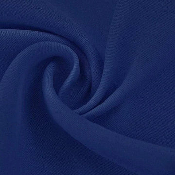 Texture bleu marine élégante et fluide, idéale pour la confection de vêtements ou de décorations d'intérieur. Cette couleur profonde apporte une touche de sophistication et de modernité à tout projet créatif. Parfait pour ceux qui cherchent à ajouter une dimension raffinée et intemporelle à leur style.