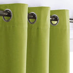 Rideaux vert anis à œillets en métal pour décoration intérieure moderne. Idéal pour apporter une touche de couleur vive à votre salon ou chambre. Facile à installer et s'adapte à tous les types de tringles. Assure une belle luminosité tout en préservant votre intimité. Parfait pour une ambiance chaleureuse et accueillante.