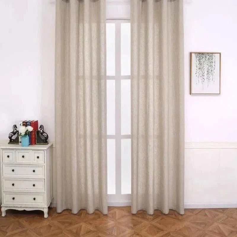 Rideaux élégants pour salon, offrant une touche moderne et épurée à votre décoration intérieure. Ils apportent intimité et style à la pièce, tout en s'intégrant parfaitement à tout type de mobilier. Ces rideaux sont idéaux pour filtrer la lumière tout en rehaussant l'esthétique de votre espace de vie.