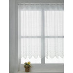 Voilage blanc élégant pour fenêtres, idéal pour ajouter une touche de sophistication à votre intérieur. Ce rideau ajouré laisse passer délicatement la lumière tout en préservant votre intimité. Parfait pour décorer salons, chambres ou cuisines. Design floral pour une ambiance chic et lumineuse.