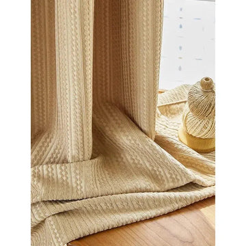 Rideau élégant beige avec motifs géométriques, parfait pour une ambiance chaleureuse dans votre salon ou chambre. Accessoire décoratif idéal pour apporter une touche de style et d'élégance à votre intérieur. Disponible en plusieurs dimensions.