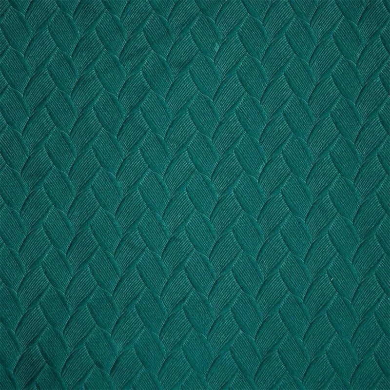 Texture tressée de couleur turquoise, motif en chevrons, design élégant et moderne pour décoration intérieure, idéale pour créer une ambiance sophistiquée et contemporaine. Parfait pour revêtements muraux et textiles d'intérieur.
