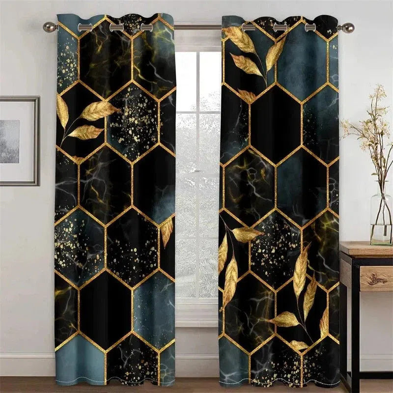 Rideaux design moderne avec motif hexagonal et feuillage doré, parfaits pour ajouter une touche élégante et contemporaine à votre intérieur. Idéaux pour le salon ou la chambre, ces rideaux captivants créent une ambiance chic et sophistiquée tout en maîtrisant la luminosité. Faciles à installer grâce aux œillets, ils sont la solution parfaite pour une décoration raffinée et tendance.