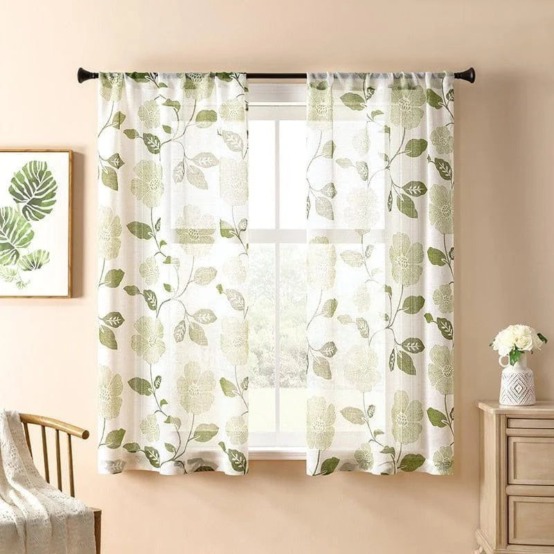 Rideaux décoratifs à motif floral vert clair, parfaits pour illuminer et embellir toute pièce à vivre. Ces rideaux apportent une touche élégante et naturelle à votre intérieur, tout en permettant une entrée douce de la lumière. Idéal pour une décoration moderne et rafraîchissante.