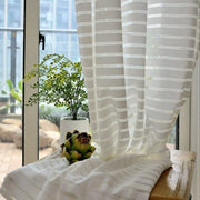 voilage blanc rayures horizontales fin transparent moderne plis flamands passe tringle galon fronceur minimaliste