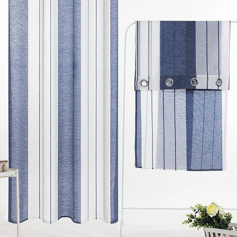 Rideau à rayures verticales bleu et blanc, parfait pour une décoration intérieure moderne et élégante. Idéal pour ajouter une touche de style marin à votre salon ou chambre à coucher. Facile à installer grâce aux œillets métalliques robustes. Embellissez vos fenêtres tout en régulant la lumière naturelle. Accessoire de décoration incontournable pour un intérieur chic et accueillant.