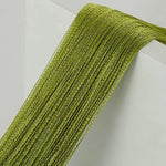 Cordon décoratif vert scintillant pour artisanat créatif, idéal pour embellir vos projets DIY, couture et décoration intérieure. Apportez une touche lumineuse et élégante à vos créations avec ce cordon aux reflets éclatants. Polyvalent et facile à utiliser, il est parfait pour les professionnels comme pour les amateurs de loisirs créatifs.