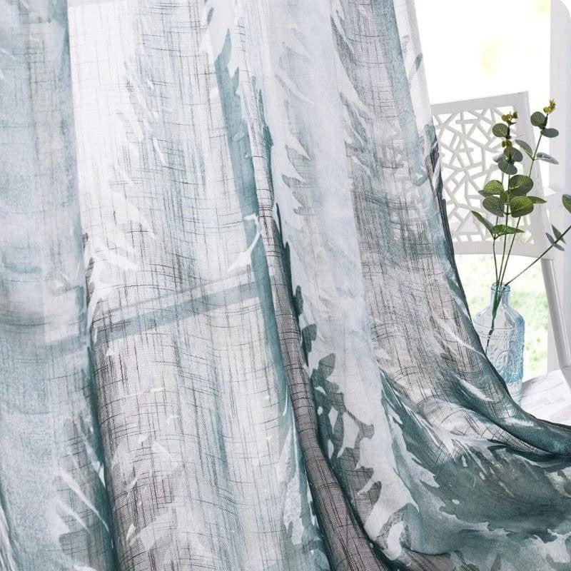 Rideau décoratif à motifs végétaux, idéal pour ajouter une touche élégante à votre intérieur. Ce voilage élégant filtre la lumière tout en préservant l'intimité de votre espace, parfait pour un salon ou une chambre. Apportez une ambiance naturelle et paisible à votre intérieur avec ce design inspiré de la nature.