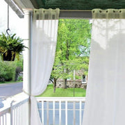 rideau blanc translucide tissu texturé øellets extérieur intimité ambiance chaleureuse decoration exterieure