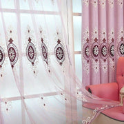 voilage floral rideau décoratif motifs brodés couleur rose beige bordeaux translucide classique