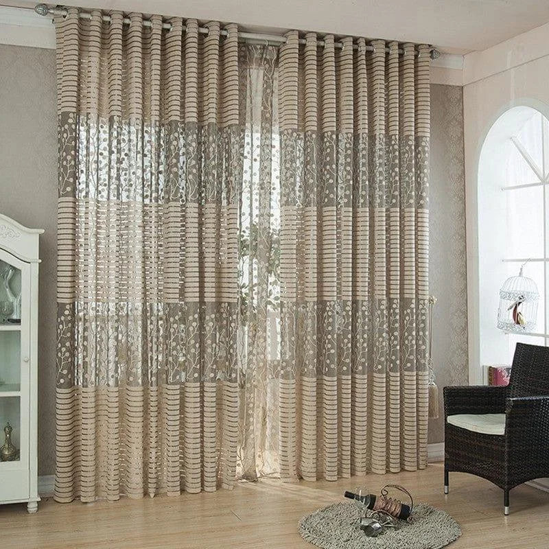 Rideaux décoratifs élégants pour salon, design à rayures et motifs floraux, ambiance chaleureuse, idéal pour la décoration intérieure, ajoute une touche de sophistication et de style à votre maison, parfait pour tamiser la lumière tout en conservant l'intimité, installation facile avec anneaux pratiques.