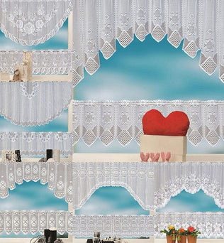 Rideaux courts en dentelle blanche à motif floral pour décoration de fenêtre. Idéal pour ajouter une touche élégante et raffinée à votre intérieur. Design délicat et varié, parfait pour les salons, cuisines ou chambres. Facilite l'entrée de la lumière naturelle tout en préservant l'intimité. Choix idéal pour ceux qui recherchent une combinaison de style classique et fonctionnel.