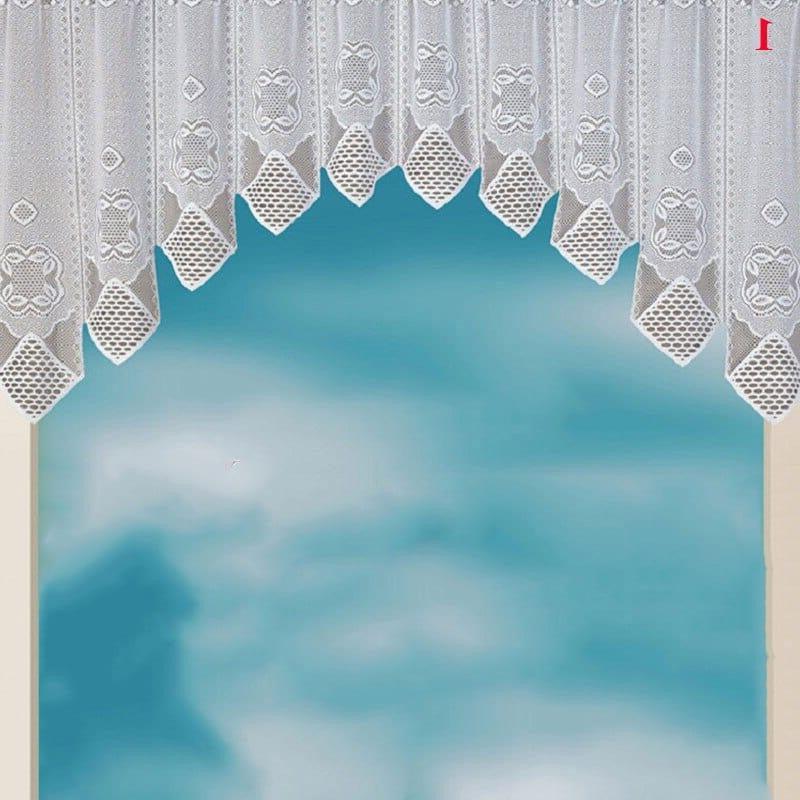 Voilage blanc décoratif avec motifs élégants, idéal pour habiller élégamment les fenêtres du salon ou de la chambre, apportant une touche de sophistication tout en filtrant légèrement la lumière. Accessoire essentiel pour la décoration intérieure, alliant esthétique et fonctionnalité.