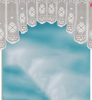 Cantonnière élégante aux motifs géométriques, parfaite pour apporter une touche de charme à votre intérieur. Idéale pour décorer vos fenêtres tout en laissant passer la lumière. Accessoire de décoration raffiné pour une ambiance chaleureuse et accueillante dans votre maison.