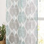 Rideau décoratif avec motif de feuilles, idéal pour embellir votre salon ou chambre à coucher. Ce modèle de rideau tendance apporte une touche naturelle et élégante à votre intérieur. Parfait pour filtrer la lumière tout en ajoutant du style à votre espace de vie.