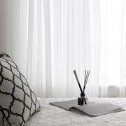 rideau blanc plissé translucide moderne minimaliste chambre salon deco geometrique floral