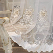 voilage transparent motif floral relief rideau blanc cassé vintage dentelle décoratif