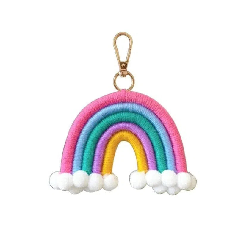 Porte-clés arc-en-ciel coloré avec crochet doré, design joyeux et amusant pour personnaliser vos sacs ou trousseaux. Idéal pour ajouter une touche colorée à vos accessoires quotidiens. Cadeau parfait pour toutes les occasions.