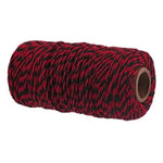 Bobine de fil torsadé rouge et noir pour créations artisanales, DIY, emballage cadeau, décoration ou projets de couture. Fil solide, résistant et esthétiquement attrayant, idéal pour personnaliser divers objets avec une touche unique et colorée. Accessoire polyvalent pour les amateurs de loisirs créatifs et professionnels de la décoration.