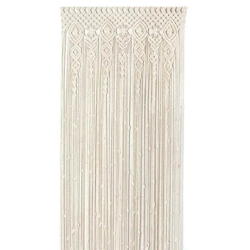 Rideau décoratif en macramé, design bohème chic, parfait pour ajouter une touche élégante et moderne à votre intérieur. Suspendu pour séparer les espaces ou embellir les fenêtres. Idéal pour un salon, une chambre ou un espace de détente. Ajustable et simple à installer.