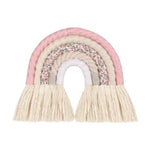 Arc-en-ciel décoratif en macramé pour chambre d'enfant, tons roses et beiges élégants, idéal pour une décoration cosy et tendance, ajout subtil et mignon pour un espace de vie apaisant, parfait pour cadeau de naissance ou décoration murale poétique.