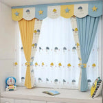 Rideaux de chambre d'enfant aux couleurs douces, ornés de motifs étoilés et champignons. Idéal pour créer une ambiance joyeuse et accueillante. Accessoire de décoration parfait pour personnaliser la chambre avec une touche de couleur et de style ludique.