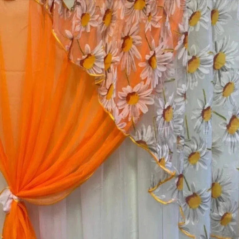 Rideaux décoratifs avec motif fleuri et teinte orange vive, parfaits pour apporter une touche de couleur et de fraîcheur à votre intérieur. Design floral élégant idéal pour le salon, chambre ou toute autre pièce de la maison. Accessoire tendance pour une décoration moderne et accueillante.