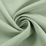 Rideau élégant de couleur vert clair pour salon moderne, parfait pour créer une ambiance apaisante. Design contemporain, idéal pour décoration intérieure raffinée. Offrant une esthétique épurée, ce rideau s’intègre facilement dans tout espace de vie.