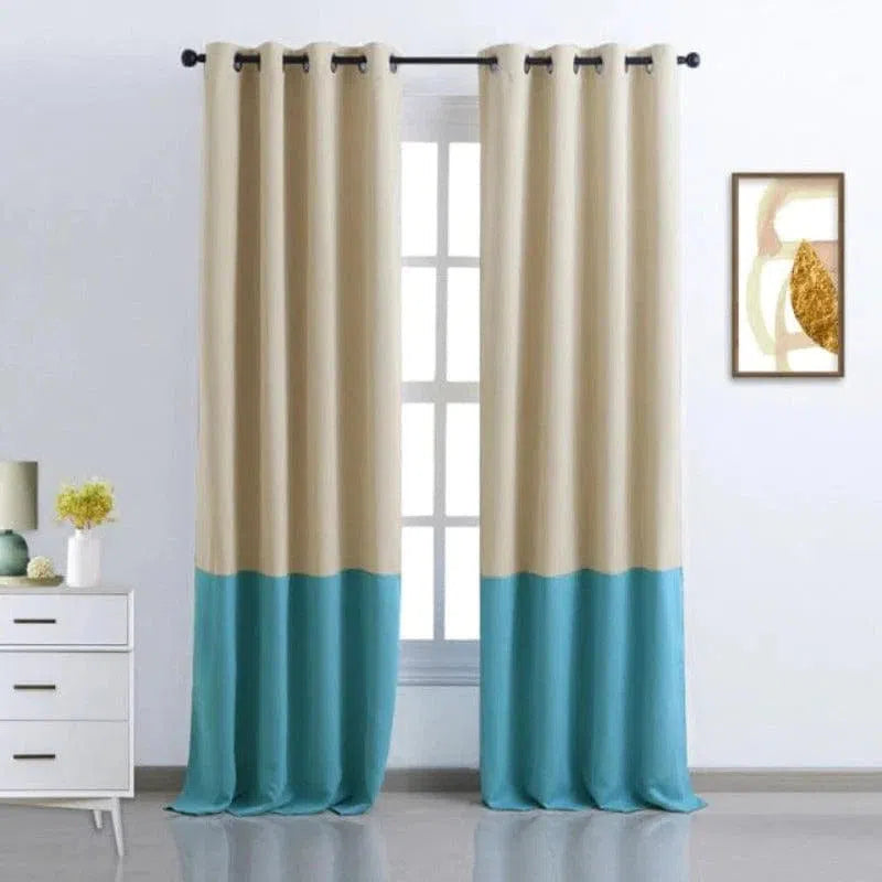 Rideau moderne bicolore beige et bleu, idéal pour décoration intérieure chic et élégante. Parfait pour salons et chambres, ces rideaux ajoutent une touche contemporaine à votre maison. Disponible avec œillets pour une installation facile.