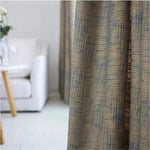 Rideaux élégants à motifs modernes dans un salon lumineux et épuré, apportant une touche sophistiquée à votre décoration intérieure. Idéals pour créer une ambiance chaleureuse et contemporaine, ils s'intègrent parfaitement à tout type d'intérieur, offrant à la fois style et intimité.