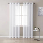 Rideau blanc transparent pour salon moderne, design élégant avec œillets en métal, parfait pour habiller les fenêtres et créer une ambiance lumineuse et aérée. Ajustement facile sur tringle standard, idéal pour décorer votre espace de vie avec style. Convient pour chambre à coucher, salon ou bureau.