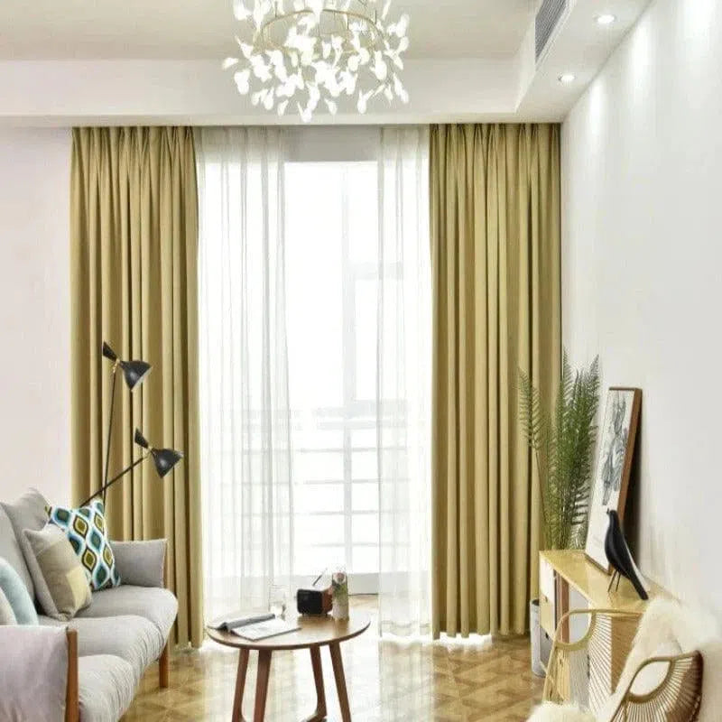 Rideaux élégants pour salon moderne avec design lumineux. Transforme l'ambiance et offre une intimité accrue. Parfait pour un style contemporain et sophistiqué. Ajouter ces rideaux à votre espace rehausse immédiatement son charme.