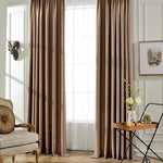 Rideaux élégants beige pour salon, ajoutant une touche chaleureuse et sophistiquée à votre espace intérieur. Conçus pour s'harmoniser avec divers styles de décoration, ces rideaux offrent à la fois intimité et esthétisme. Idéal pour embellir votre séjour ou chambre à coucher.