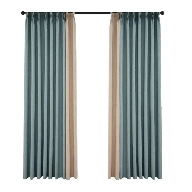 Paire de rideaux bicolores élégants, parfaits pour ajouter une touche moderne à votre salon ou chambre à coucher, offrant une solution esthétique pour le contrôle de la luminosité intérieure.