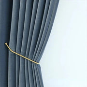 rideau opaque moderne bleu foncé accessoire doré plis flamands passe tringle isolation thermique