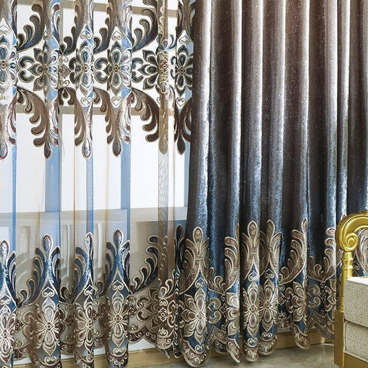 Rideaux élégants avec motifs floraux brodés, décoration raffinée pour salon ou chambre, apporte une touche de luxe et de sophistication à votre intérieur. Idéal pour une ambiance classique et chaleureuse.